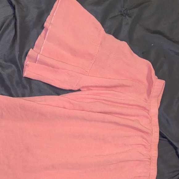 ADORABLE BELL BOTTOM TOP - Picture 4 of 4